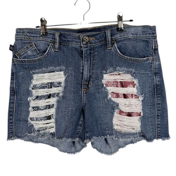 Rock & Republic Hula Denim Shorts Distressed Bandana Print Size 12 - Picture 1 of 13